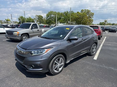 Used 2021 Honda HR-V EX image 3