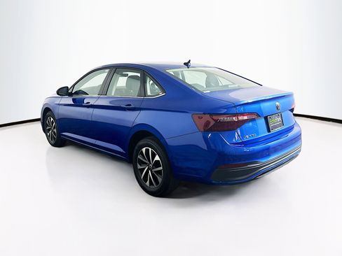 Used 2024 Volkswagen Jetta S image 5