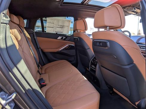 New 2026 BMW X6 xDrive40i w/ Executive Package image 19