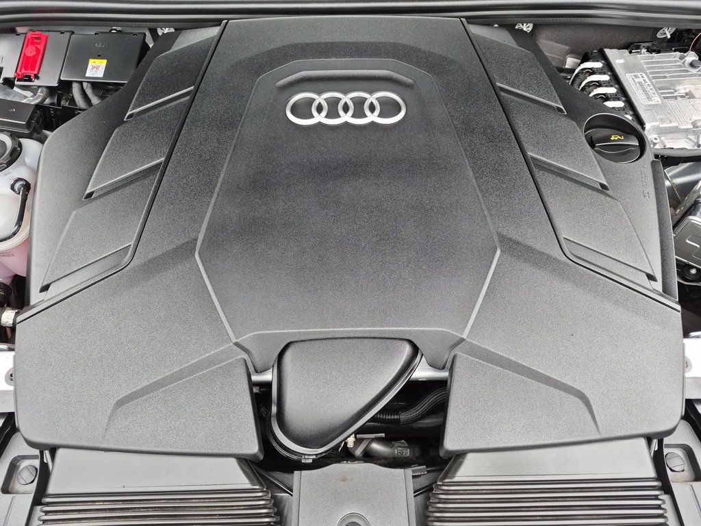 Used 2025 Audi Q7 3.0T Premium Plus AWD/4WD image 27