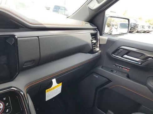 New 2026 GMC Sierra 1500 AT4 w/ AT4 Premium Package image 27