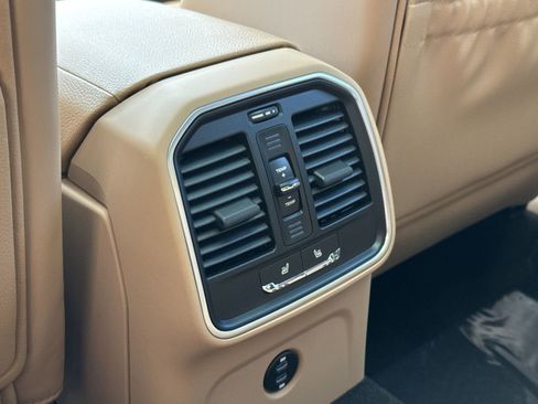 New 2026 Porsche Macan S image 14