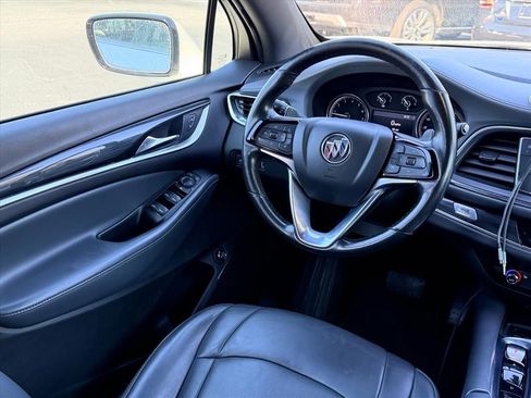 Used 2023 Buick Enclave Essence FWD image 11