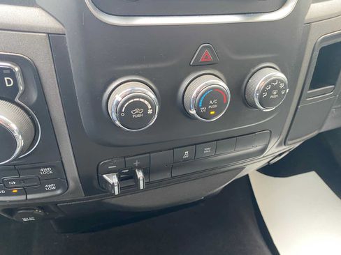 Used 2019 RAM 1500 Express w/ Express Value Package AWD/4WD image 21