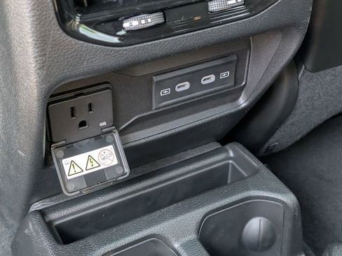 New 2026 Jeep Grand Cherokee L Limited AWD/4WD image 25