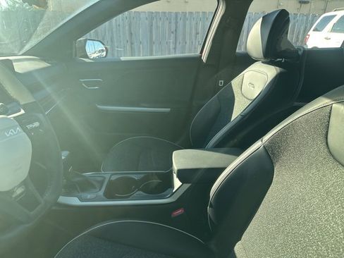 Certified 2025 Kia K4 GT-Line w/ GT-Line Sunroof Package image 7