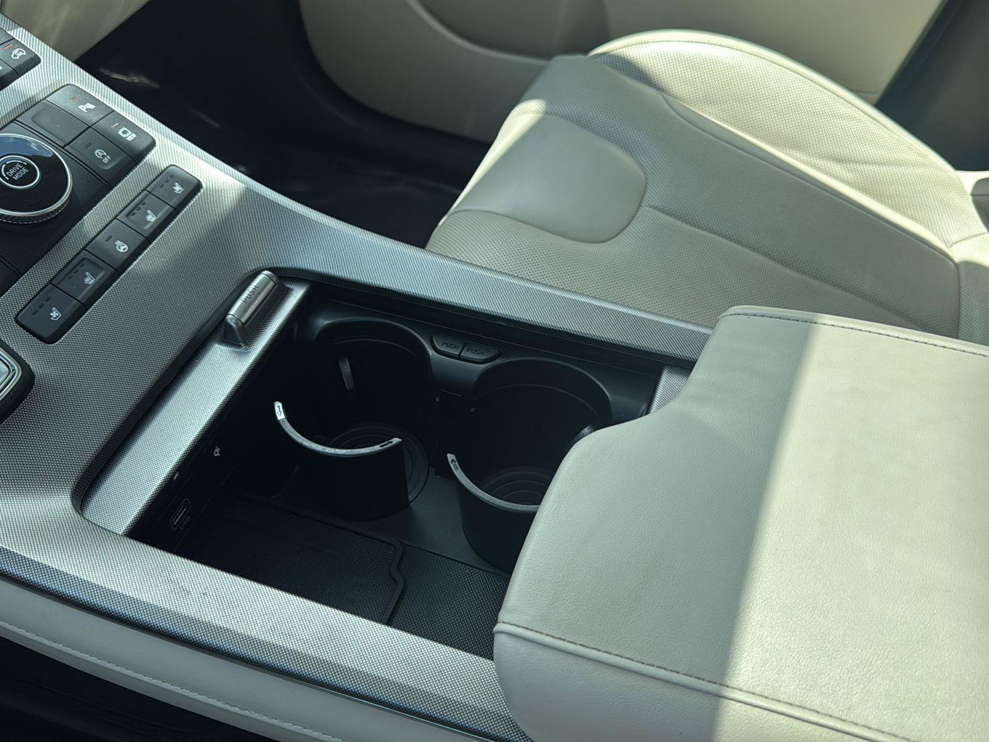 Used 2020 Hyundai Palisade Limited FWD image 37