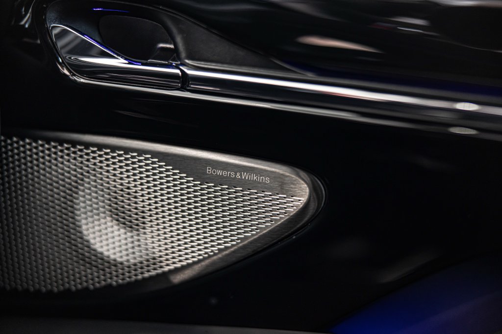 Used 2026 Aston Martin DB12 Coupe RWD image 30