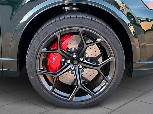 New 2026 Audi RS Q8 performance image 11