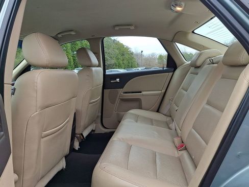 Used 2008 Ford Taurus Limited FWD image 11