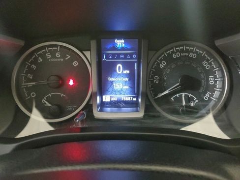 Used 2019 Toyota Tacoma SR5 image 16