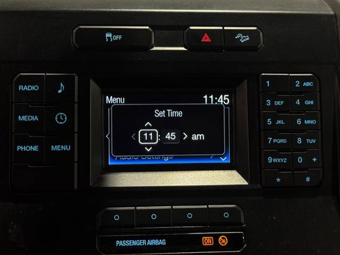 Used 2019 Ford F250 XL w/ Power Equipment Group AWD/4WD image 8