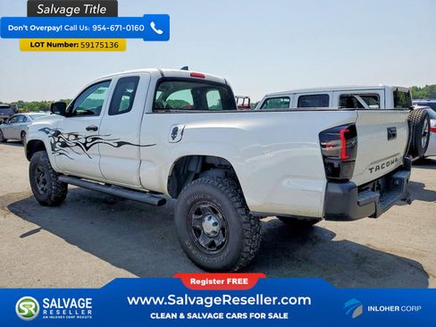 Used 2016 Toyota Tacoma SR RWD image 3