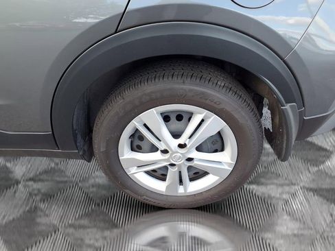 Used 2025 Nissan Kicks Play S FWD image 21