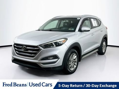 Used 2017 Hyundai Tucson SE Plus AWD/4WD image 3