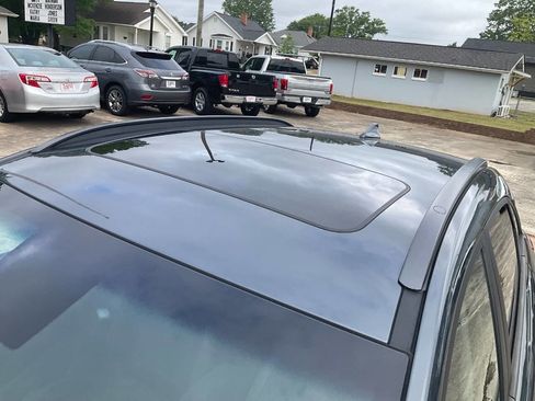 Used 2020 Hyundai Kona Limited FWD image 9