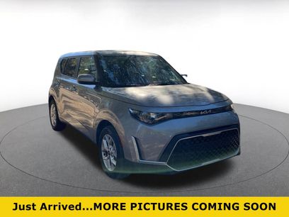 Used 2025 Kia Soul LX w/ LX Technology Package