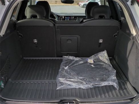 Used 2025 Volvo XC60 T8 Ultra w/ Protection Package Premier image 22