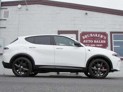 Used 2024 Dodge Hornet R/T AWD/4WD image 1