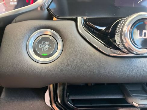 New 2026 GMC Canyon Elevation w/ Convenience Package RWD image 27