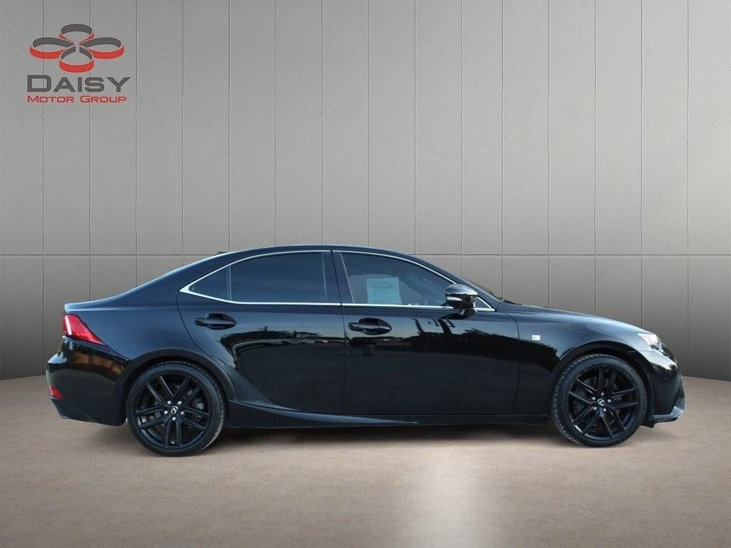 Used 2016 Lexus IS 200t w/ F Sport Package RWD image 4