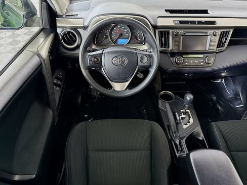 Used 2013 Toyota RAV4 XLE AWD/4WD image 3