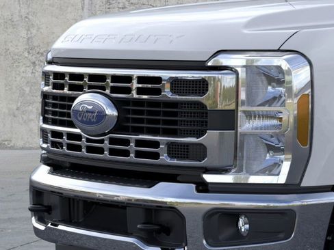 New 2026 Ford F350 XL w/ XL Chrome Package image 17