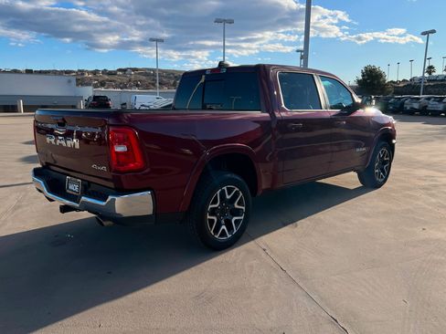 Used 2025 RAM 1500 Laramie image 5