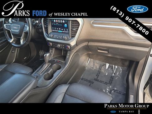 Used 2018 GMC Acadia SLT image 12