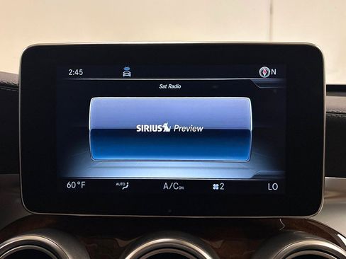 Used 2019 Mercedes-Benz GLC 300 4MATIC image 23