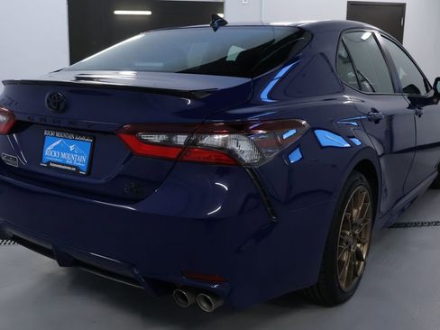 Used 2024 Toyota Camry SE image 7