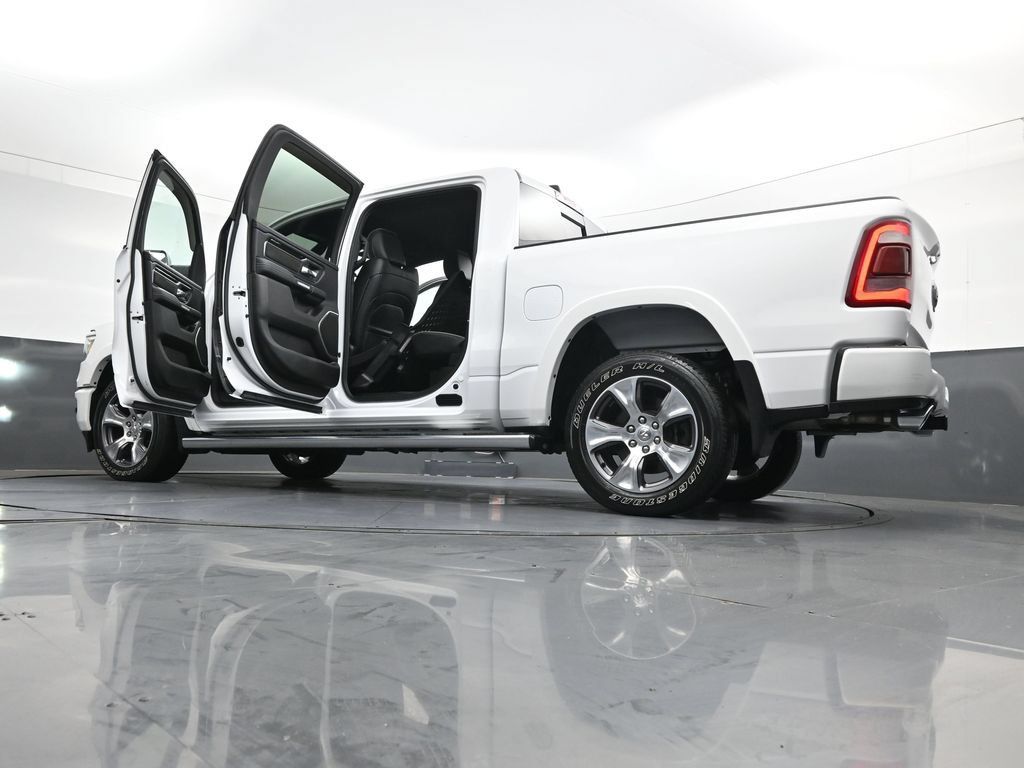 Used 2022 RAM 1500 Laramie w/ Sport Appearance Package AWD/4WD image 46