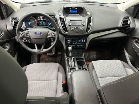 Used 2017 Ford Escape SE AWD/4WD image 4