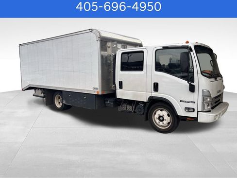 Used 2024 Isuzu NPR image 2