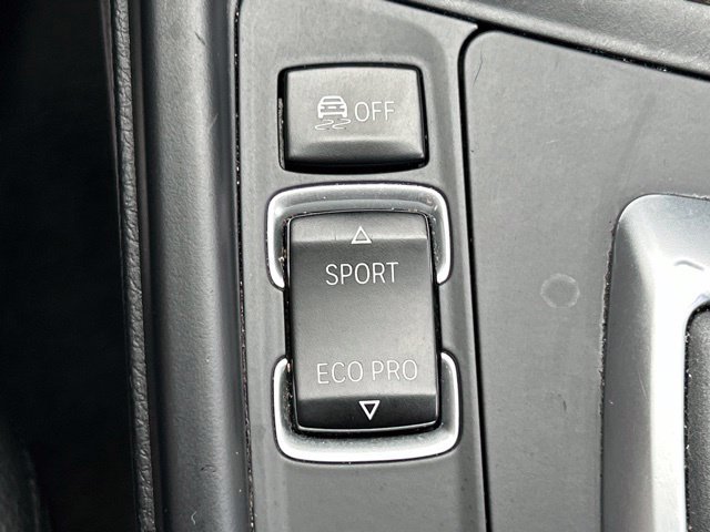 Used 2018 BMW 320i xDrive Sedan AWD/4WD image 49