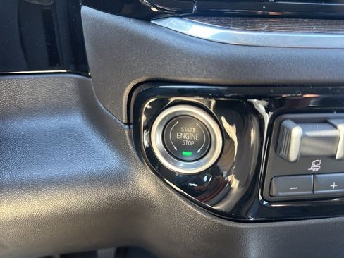 Used 2025 Chevrolet Silverado 1500 LT Trail Boss w/ Convenience Package II image 23