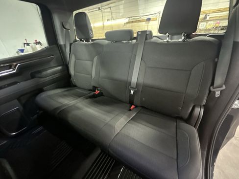 Certified 2023 Chevrolet Silverado 1500 LT w/ Z71 Off-Road Package image 25