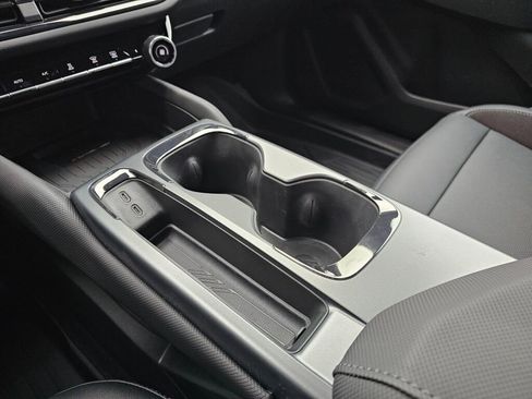 New 2026 Chevrolet Equinox EV RS image 16