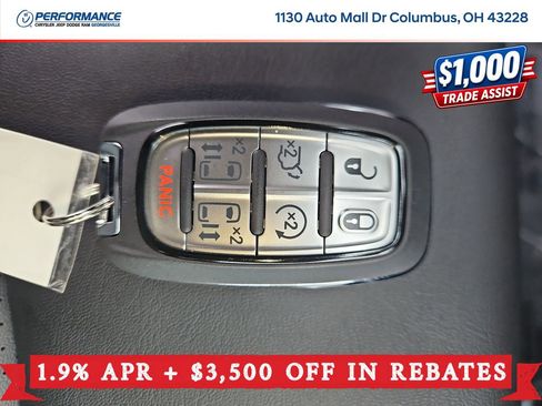 New 2026 Chrysler Pacifica Select w/ S Appearance Package AWD/4WD image 36