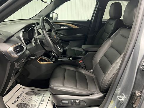 Used 2023 Chevrolet TrailBlazer ACTIV w/ Convenience Package image 5