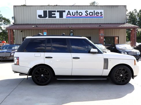 Used 2010 Land Rover Range Rover Supercharged AWD/4WD image 8