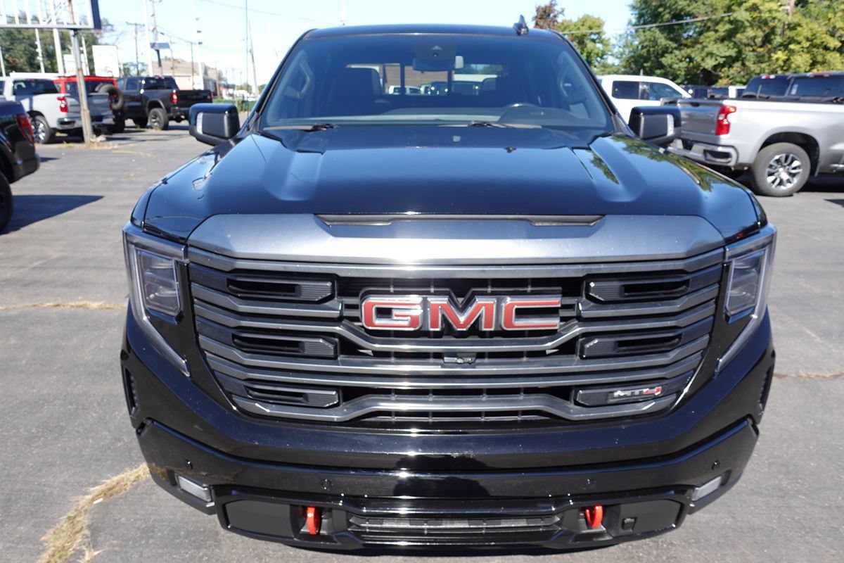 Used 2023 GMC Sierra 1500 AT4 w/ AT4 Preferred Package AWD/4WD image 6