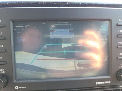 Used 2021 Toyota RAV4 XLE image 11