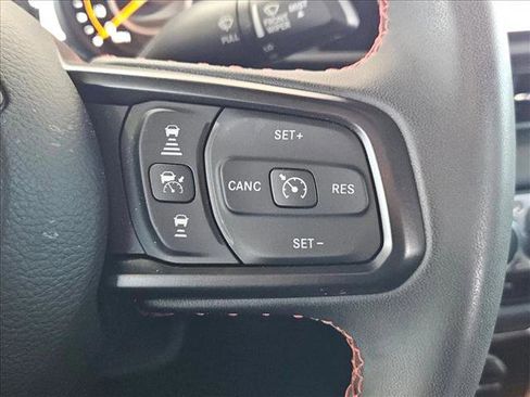 Used 2024 Jeep Gladiator Rubicon image 9