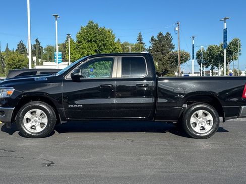 Used 2022 RAM 1500 Big Horn RWD image 2