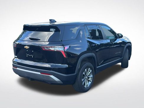 Used 2026 Chevrolet Equinox LT FWD image 7