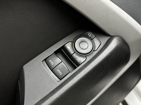 Used 2019 Chevrolet Camaro LT image 11