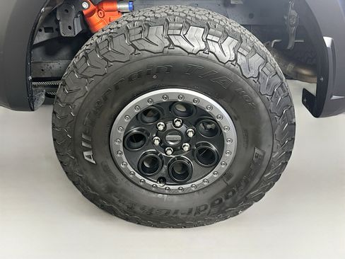 Used 2024 Ford F150 Raptor image 11