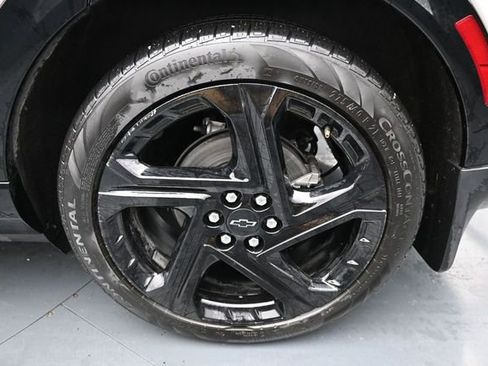 Used 2024 Chevrolet Equinox EV RS w/ LPO, Trailering Package FWD image 14