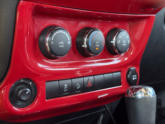 Used 2013 Jeep Wrangler Unlimited Sport AWD/4WD image 23
